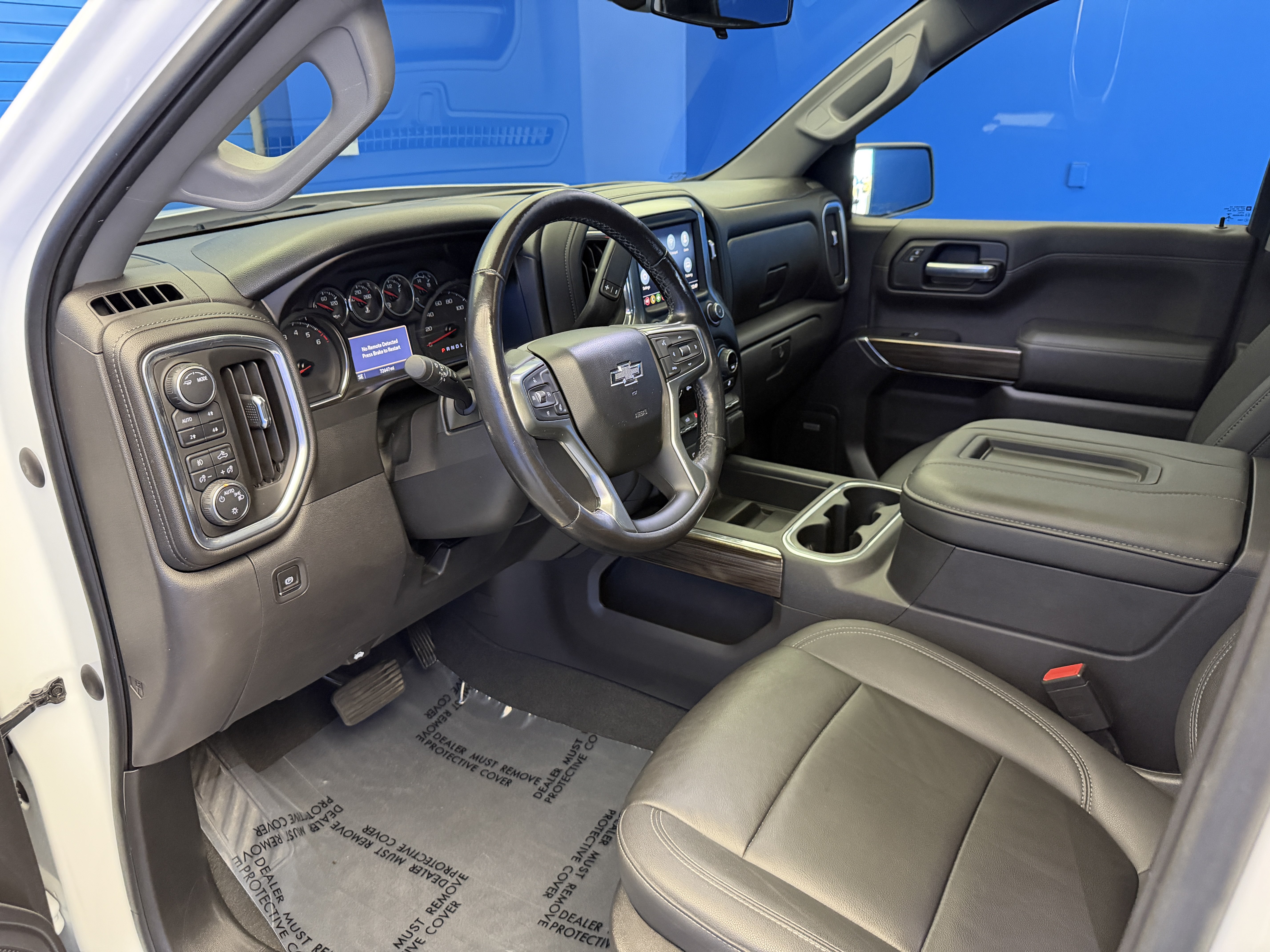 Used 2021 Chevrolet Silverado 1500 LT Trail Boss w/ Convenience Package II AWD/4WD image 13