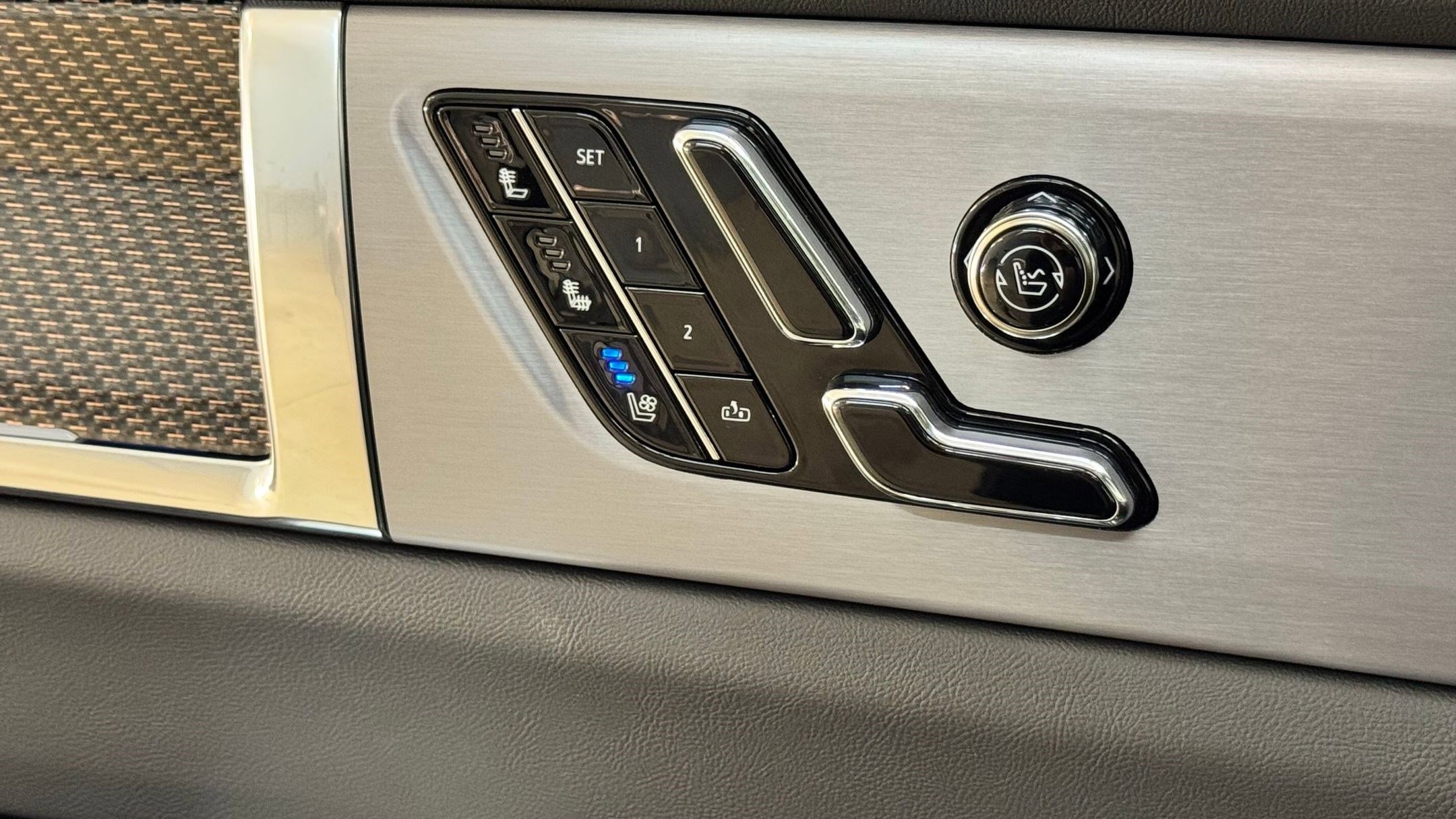 New 2026 Cadillac Vistiq Sport image 18