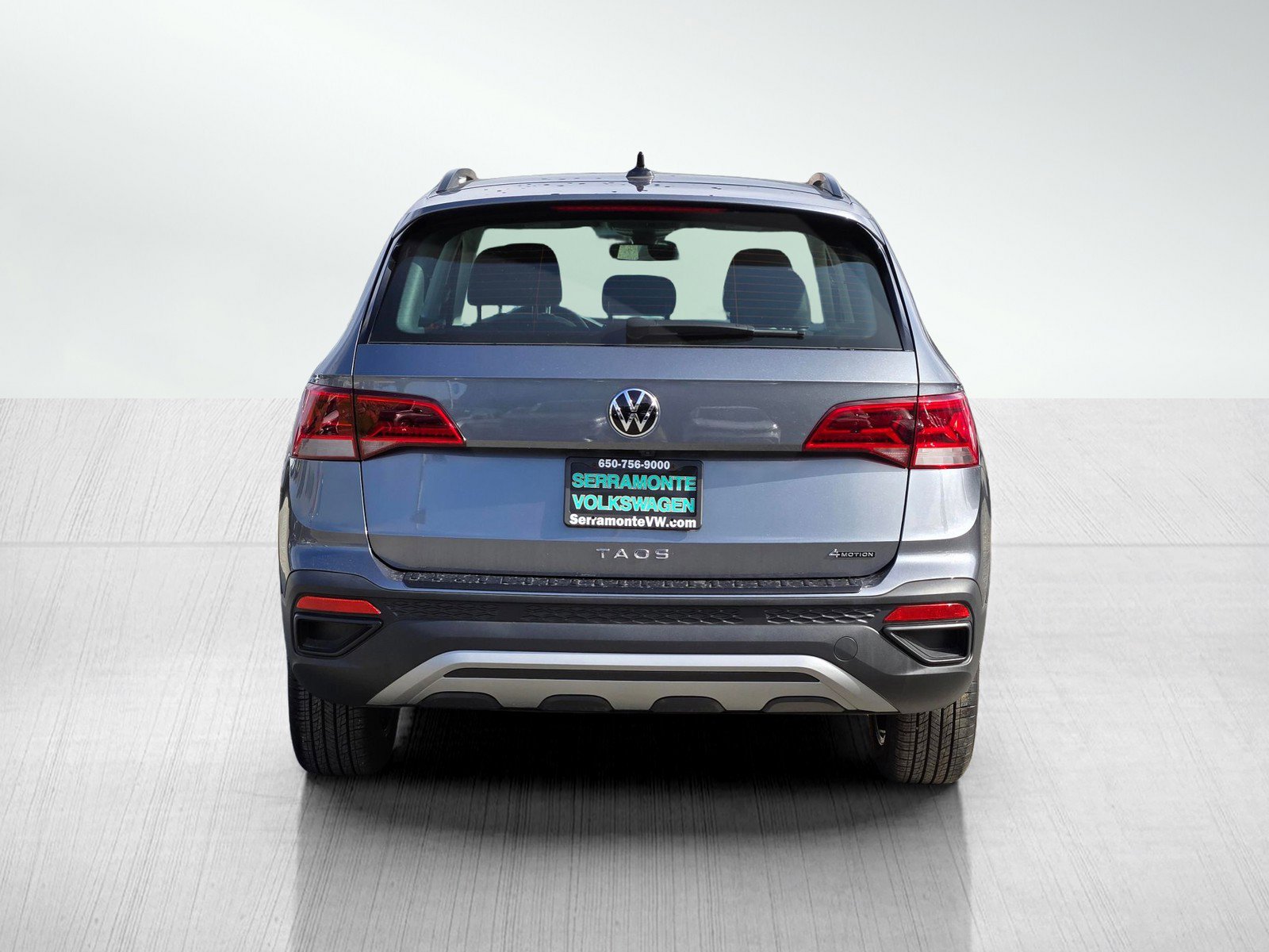 Used 2024 Volkswagen Taos S image 5