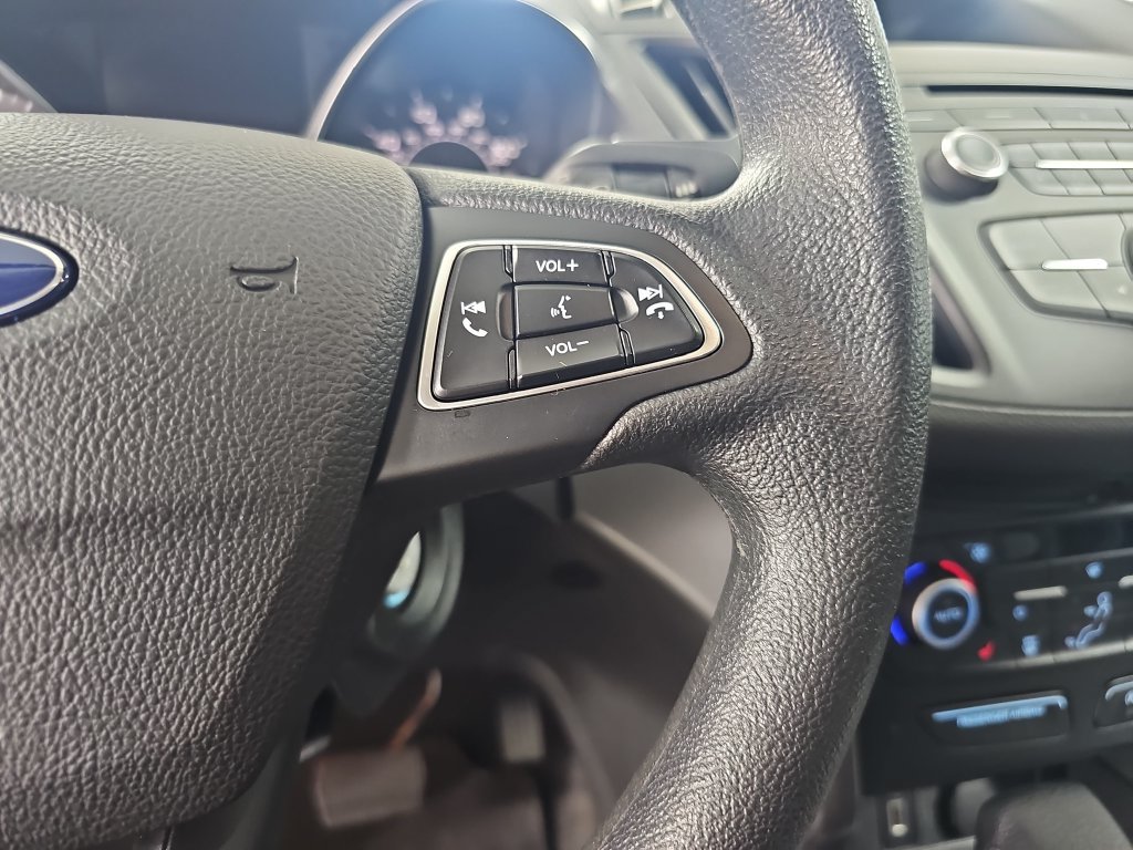 Used 2018 Ford Escape SE FWD image 22
