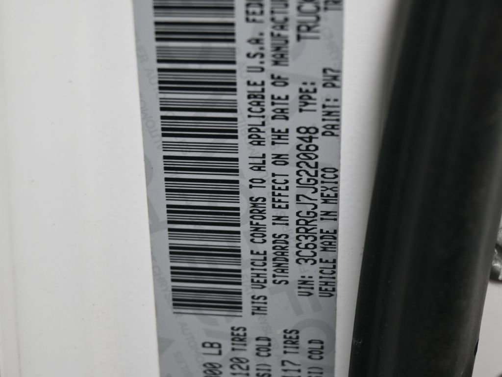 Used 2018 RAM 3500 Tradesman w/ Chrome Appearance Group image 14