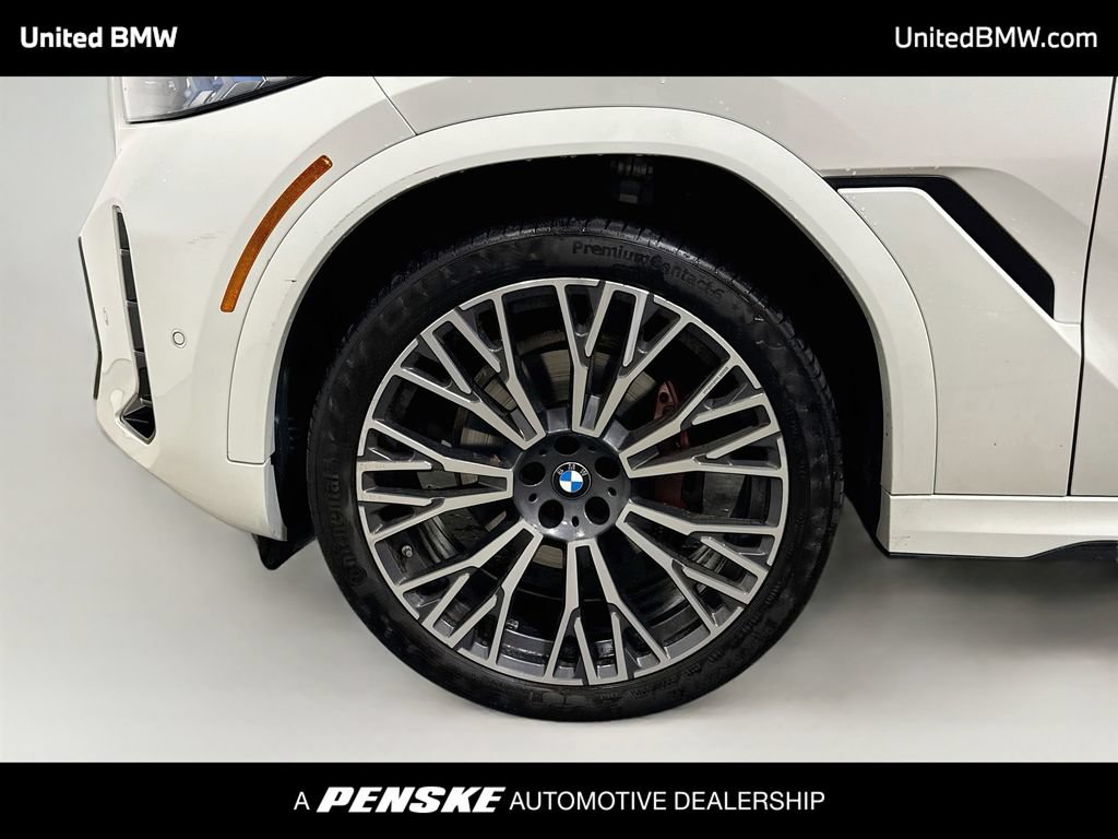 Used 2025 BMW X6 xDrive40i w/ Executive Package AWD/4WD image 2