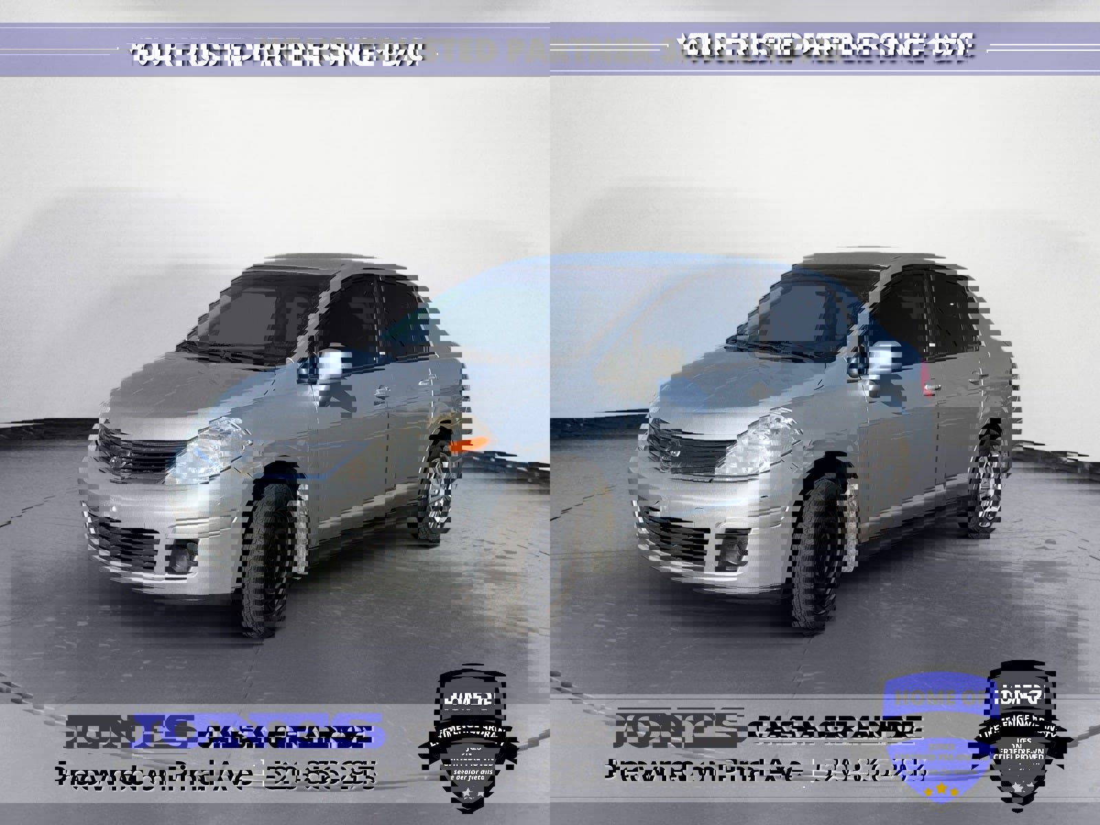 Used 2011 Nissan Versa 1.8 S w/ Plus Pkg image 1