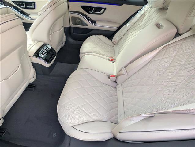New 2026 Mercedes-Benz S 580e 4MATIC Sedan image 15