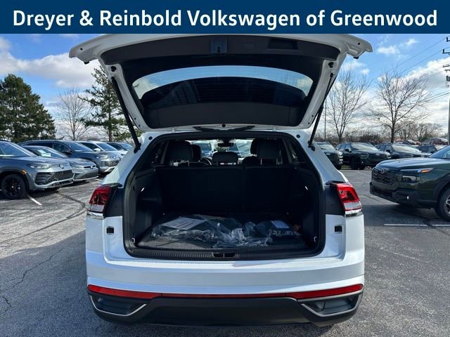 New 2026 Volkswagen Atlas Cross Sport SE image 31