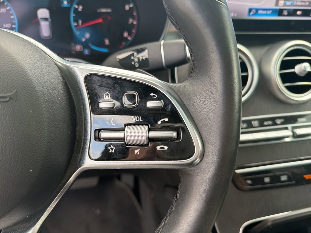 Used 2020 Mercedes-Benz GLC 300 4MATIC w/ Multimedia Package image 19