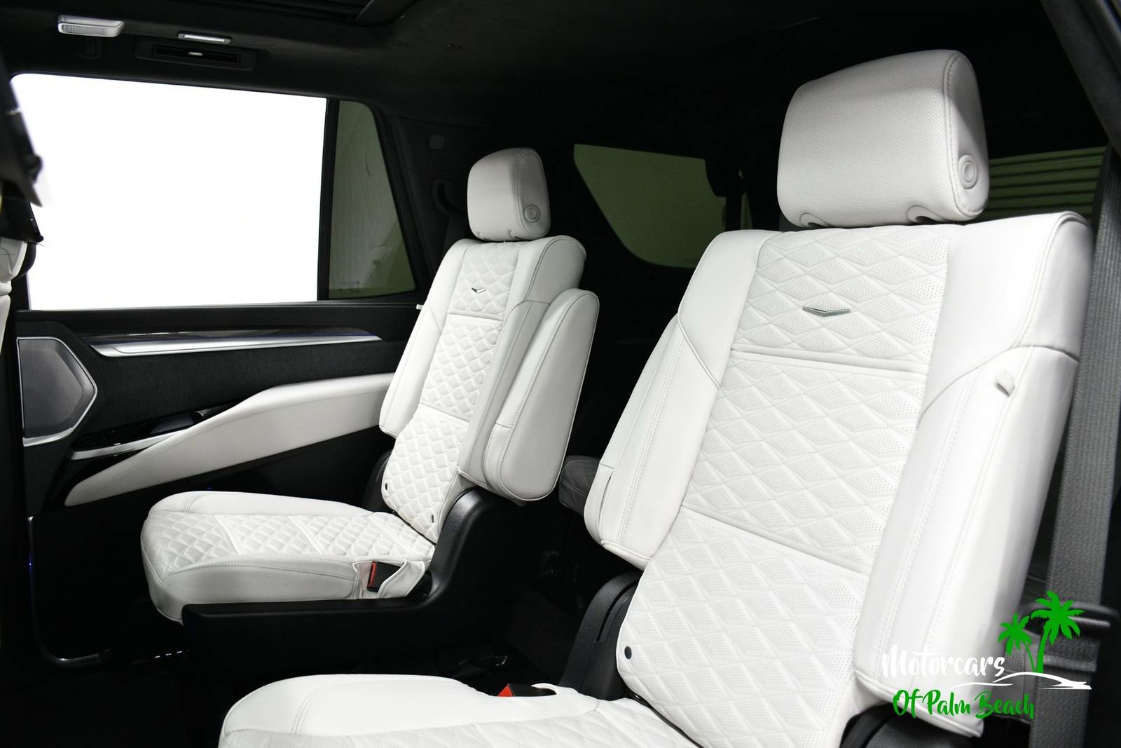 Used 2026 Cadillac Escalade V w/ LPO, ONYX Package image 45