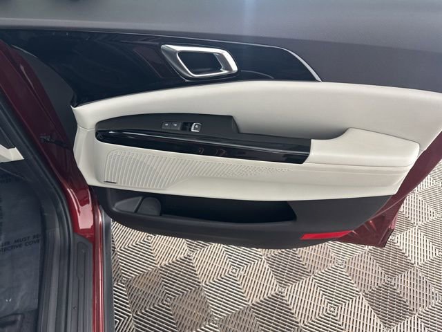 Certified 2023 Kia Carnival SX Prestige image 21