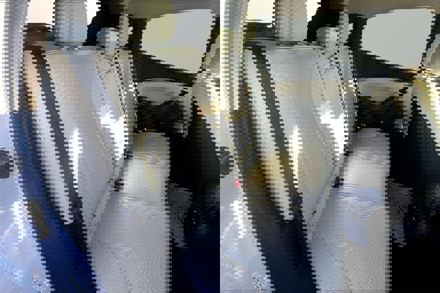 Used 2021 Ford Mustang Mach-E Premium image 16