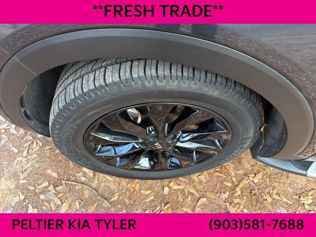 Certified 2020 Kia Sorento S image 3