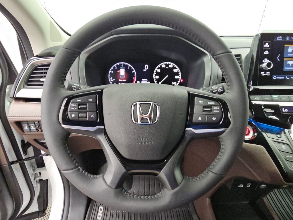 New 2026 Honda Odyssey Touring image 25