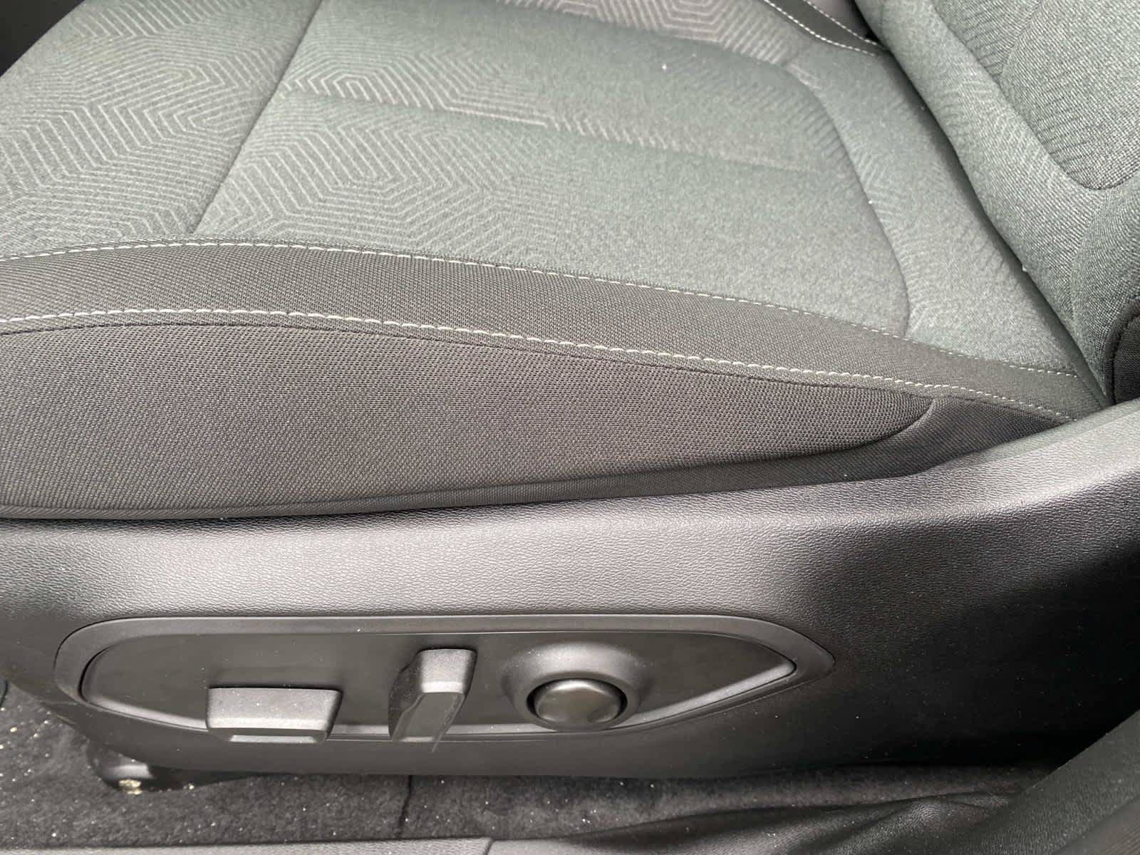 New 2026 Jeep Cherokee Laredo AWD/4WD image 9