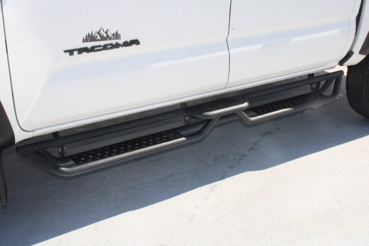 Certified 2023 Toyota Tacoma TRD Off-Road w/ Black Out Package (TMS) image 12