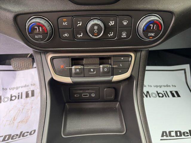 Used 2024 GMC Terrain Denali AWD/4WD image 15