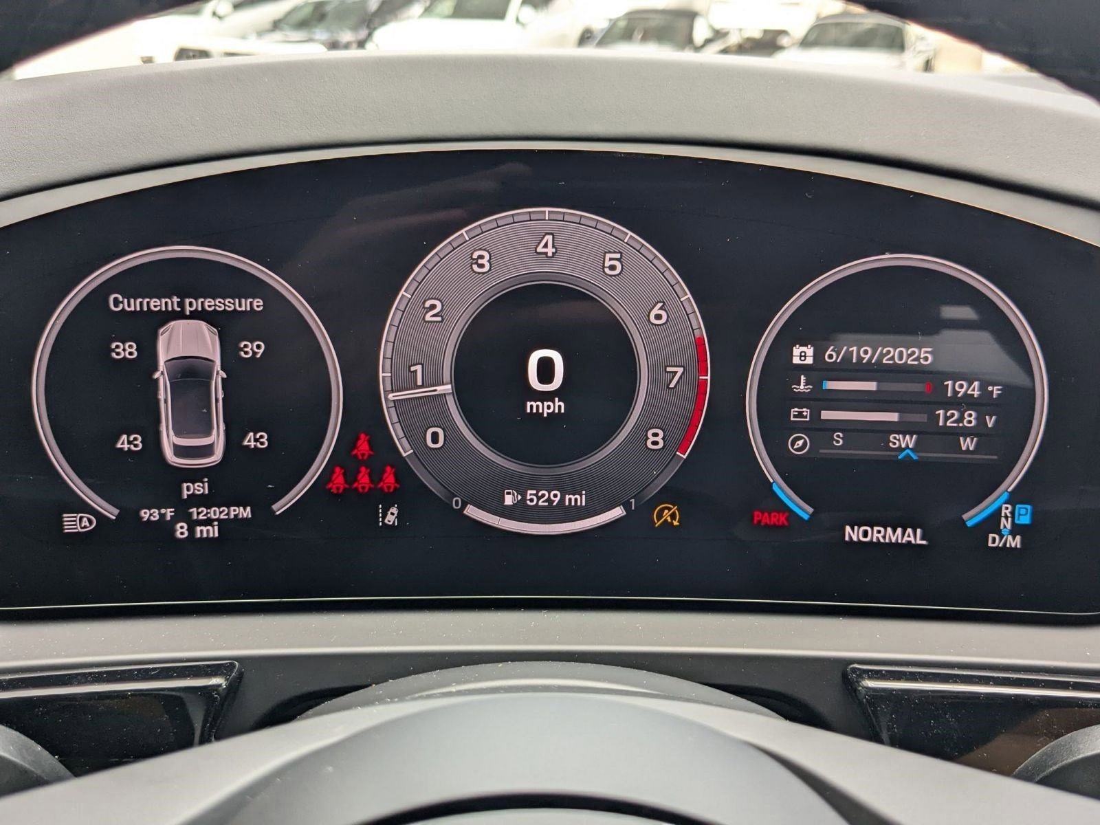 Certified 2025 Porsche Cayenne image 16