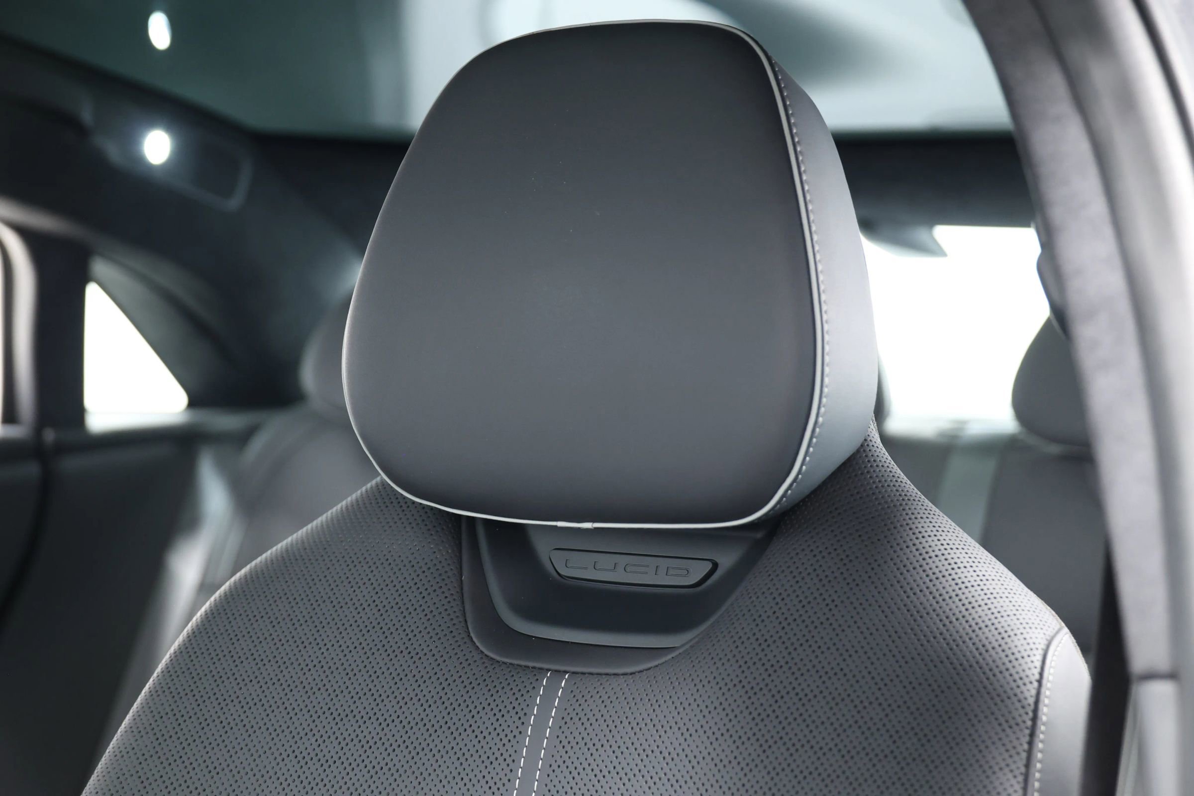 Used 2023 Lucid Air Grand Touring image 17