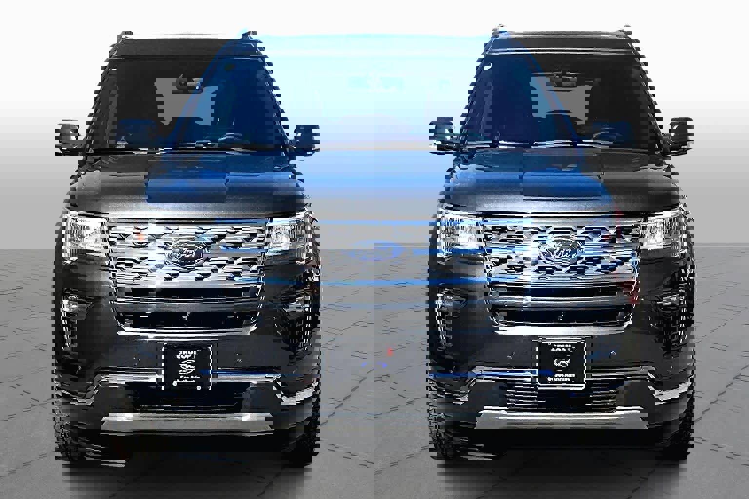 Certified 2019 Ford Explorer Limited w/ Class III Trailer Tow Package image 4