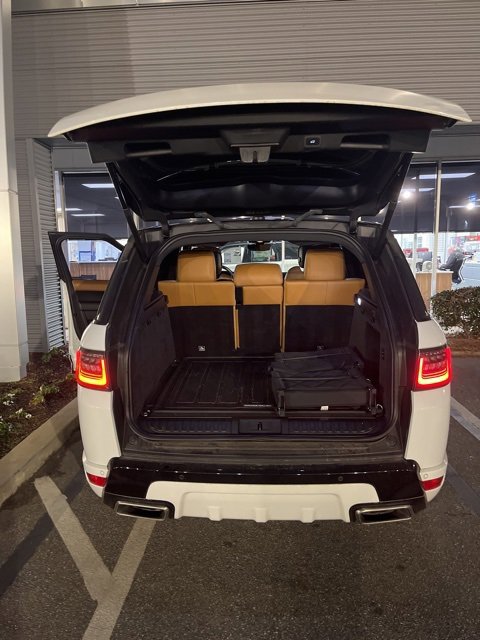 Used 2018 Land Rover Range Rover Sport HSE Dynamic image 13