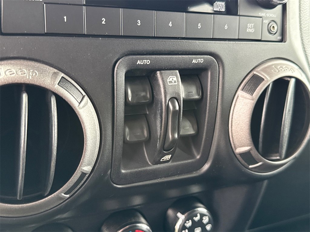 Used 2014 Jeep Wrangler Unlimited Sport w/ Quick Order Package 24S image 28