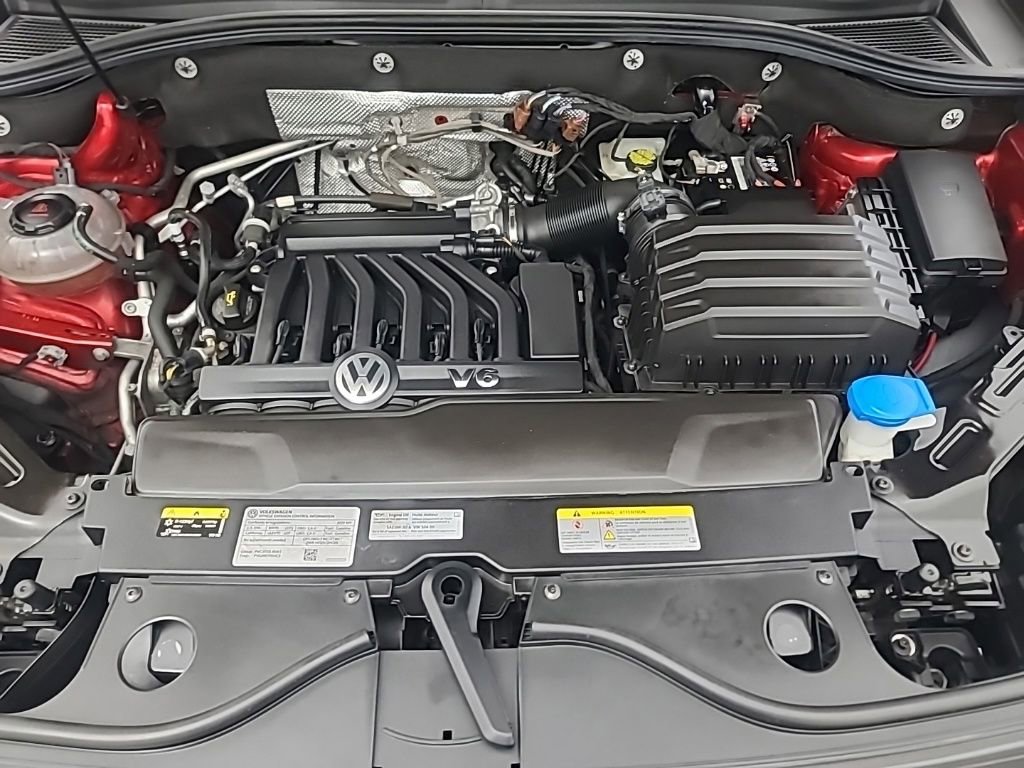 Used 2023 Volkswagen Atlas SEL R-Line AWD/4WD image 40