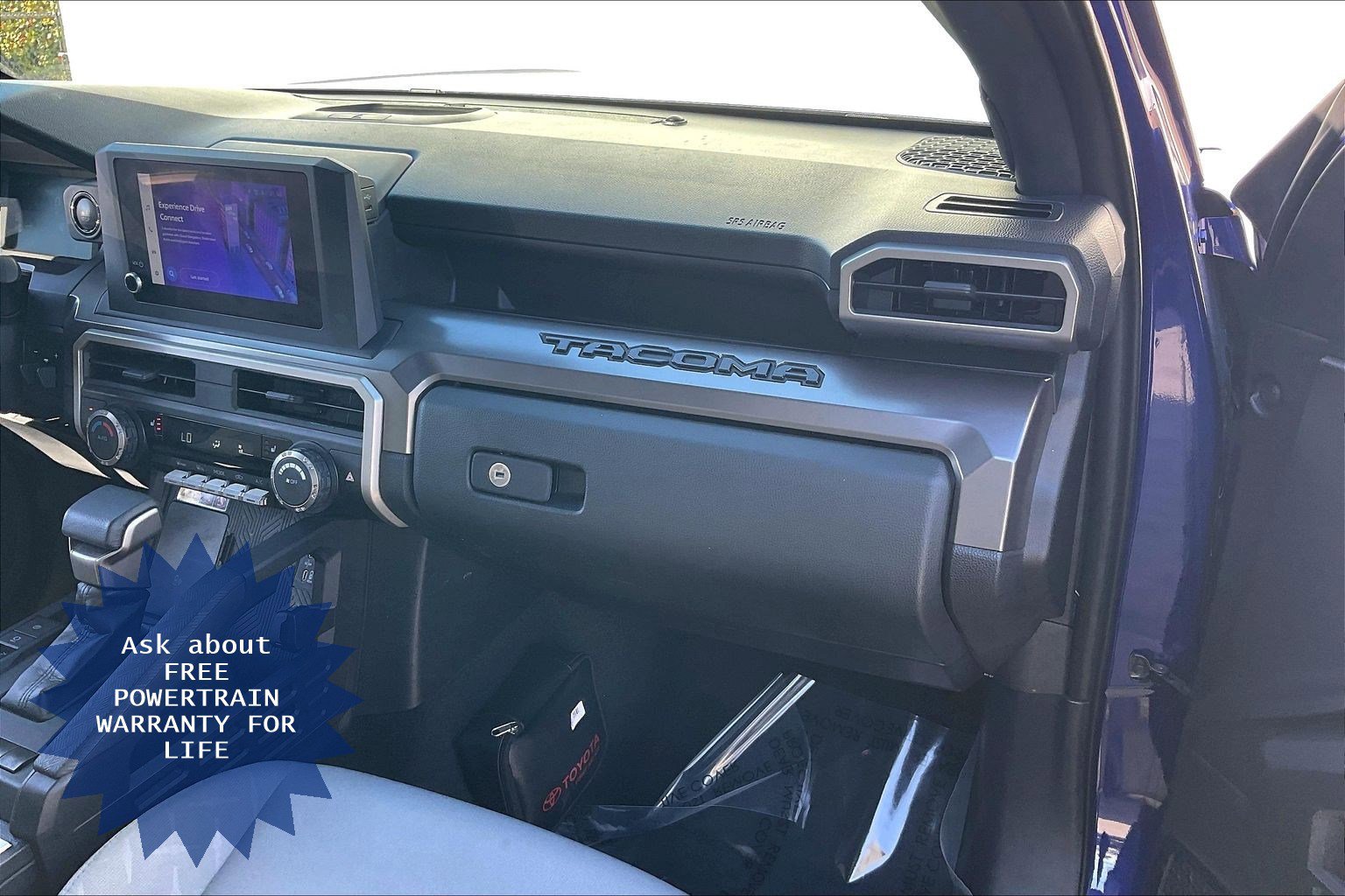 Used 2024 Toyota Tacoma SR5 AWD/4WD image 21