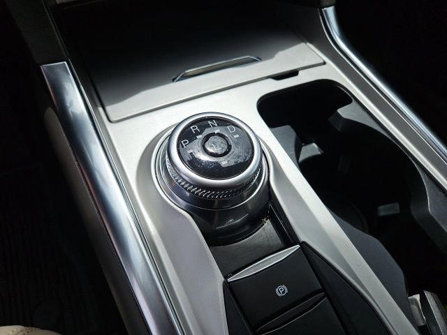 Used 2023 Ford Explorer Platinum w/ Technology Package image 31