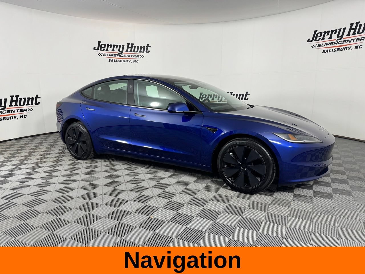 Used 2024 Tesla Model 3 Standard Range RWD image 10