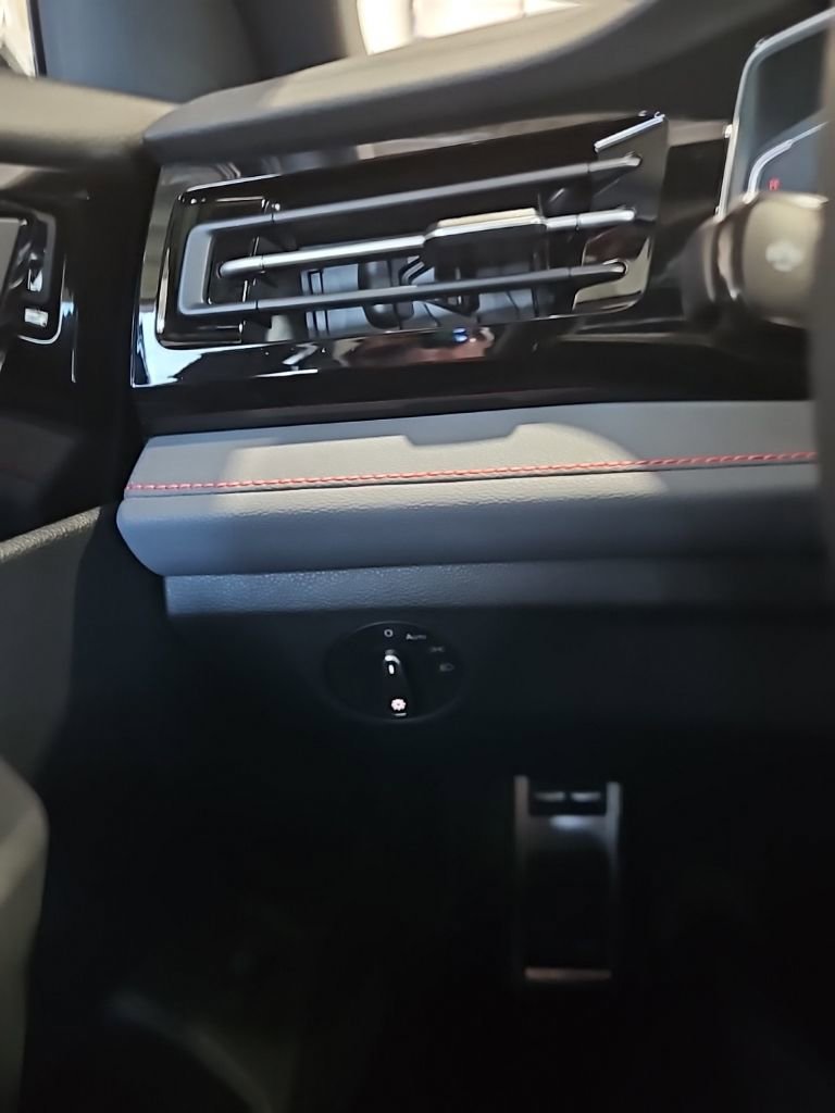 New 2026 Volkswagen Jetta GLI Autobahn image 35