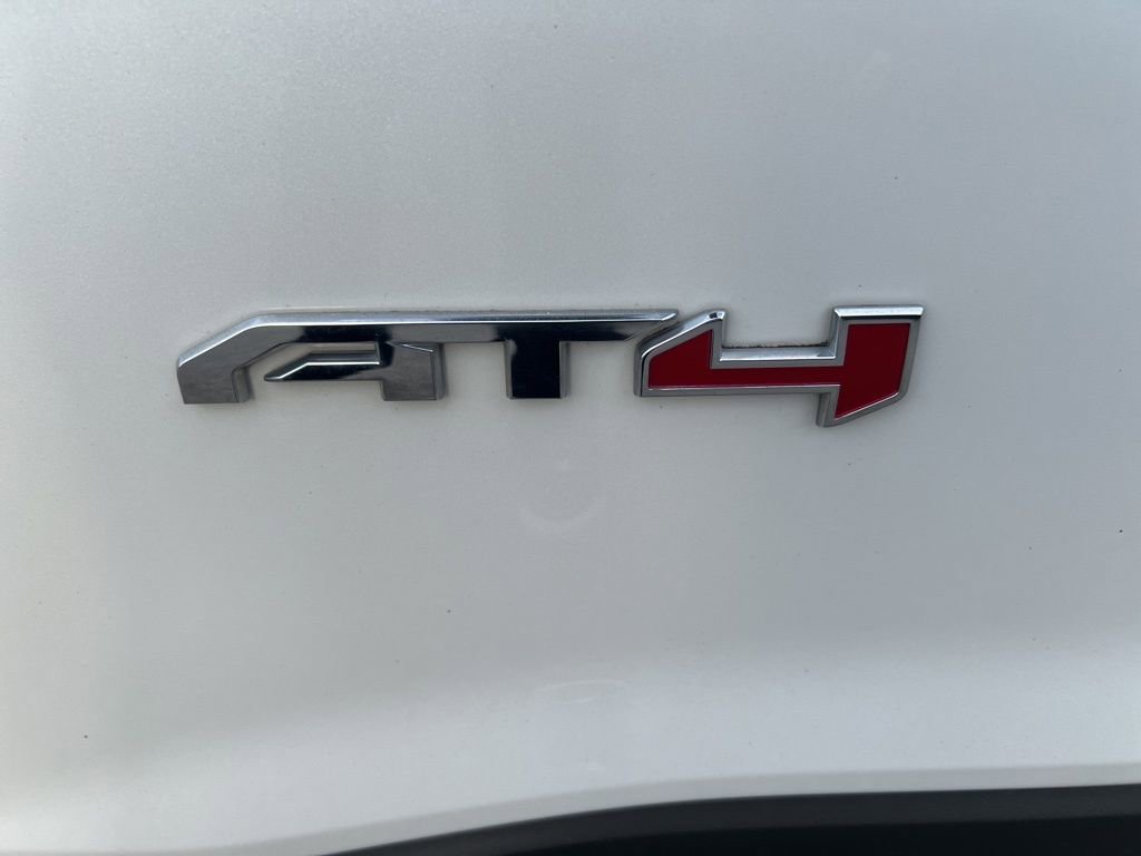Certified 2022 GMC Acadia AT4 image 45