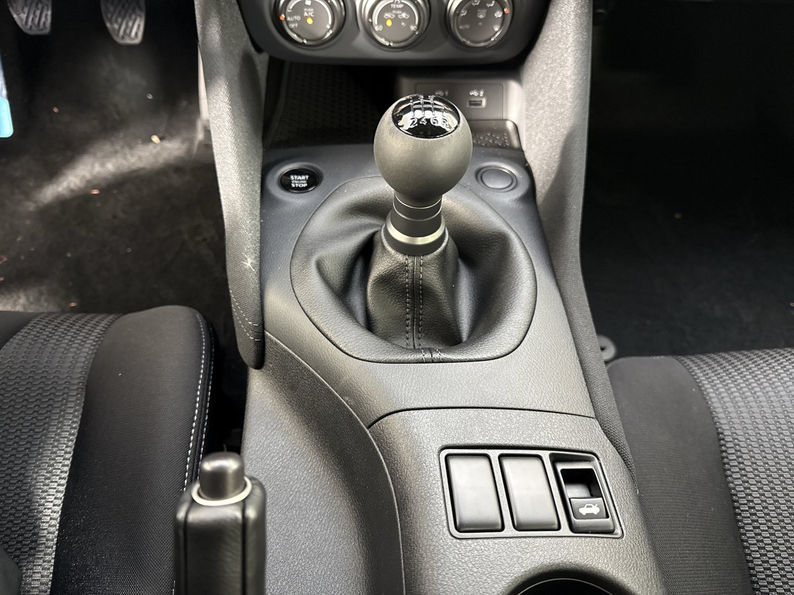 New 2027 Nissan Z Performance w/ Essentials Package (Sport) RWD image 18