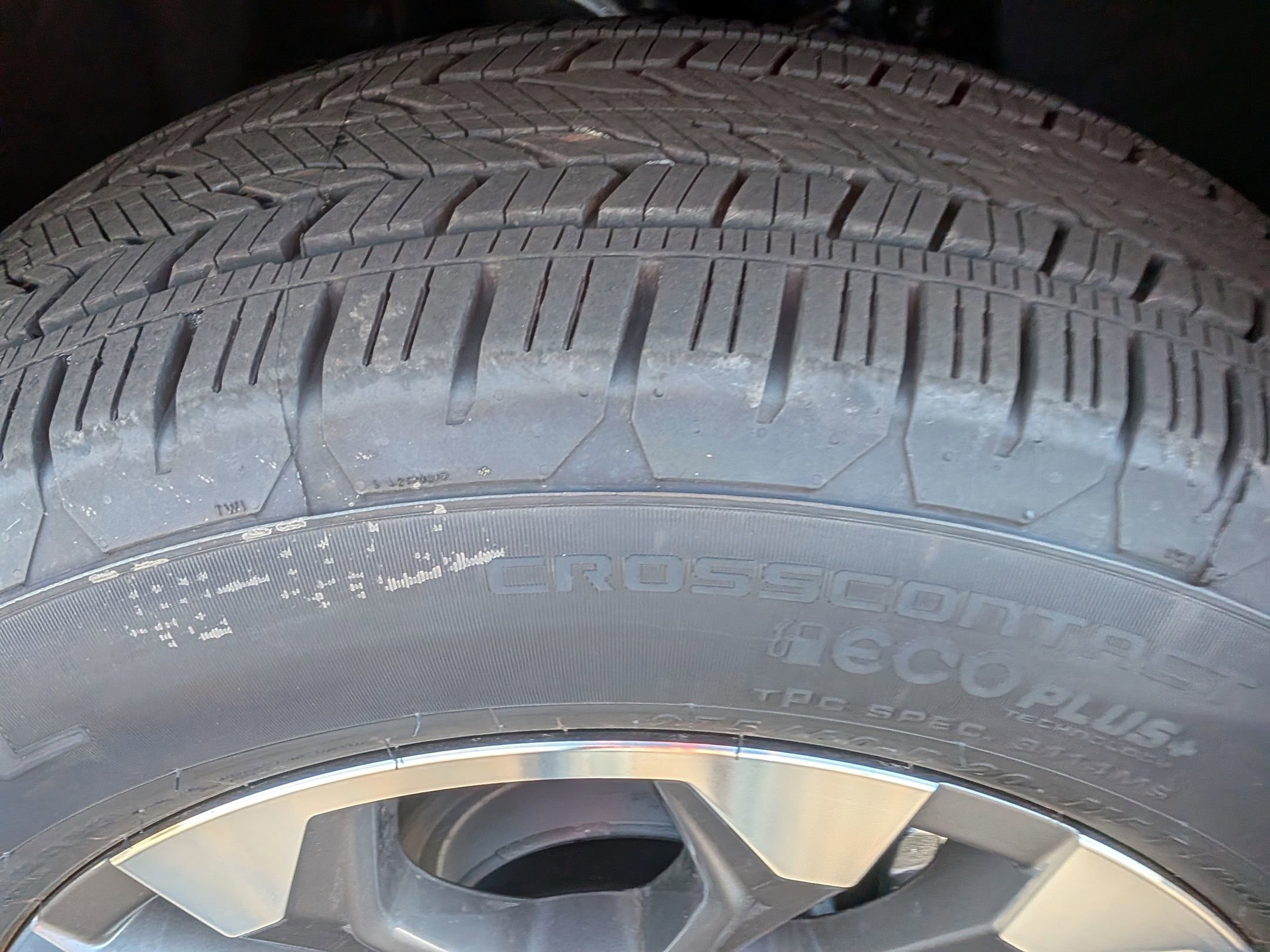 New 2026 Chevrolet Suburban LS image 12