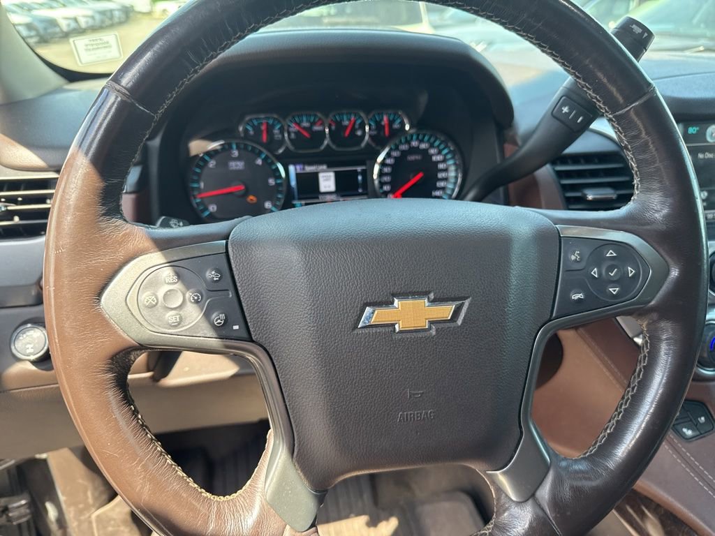 Used 2018 Chevrolet Suburban Premier AWD/4WD image 15