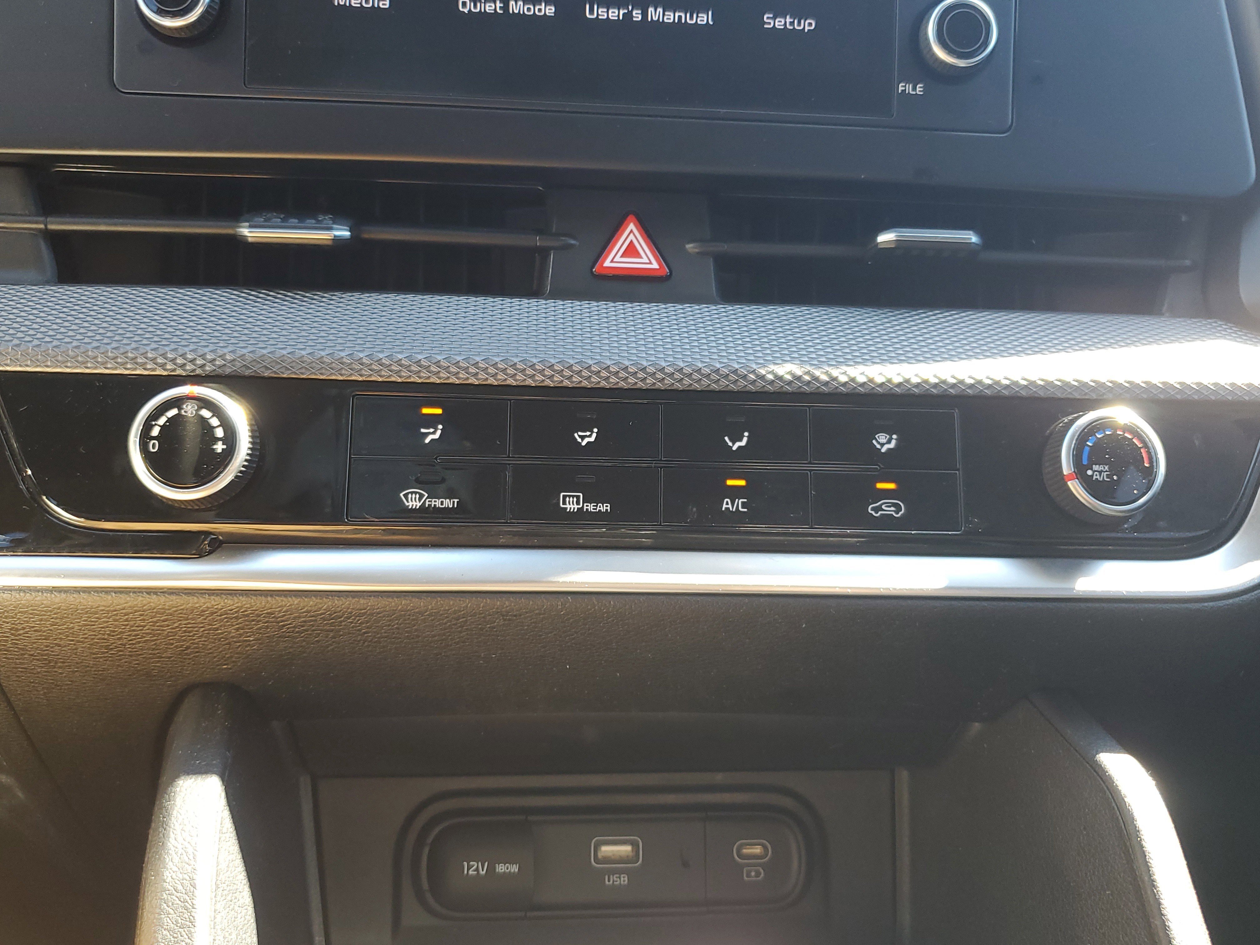 Used 2023 Kia Sportage LX image 25