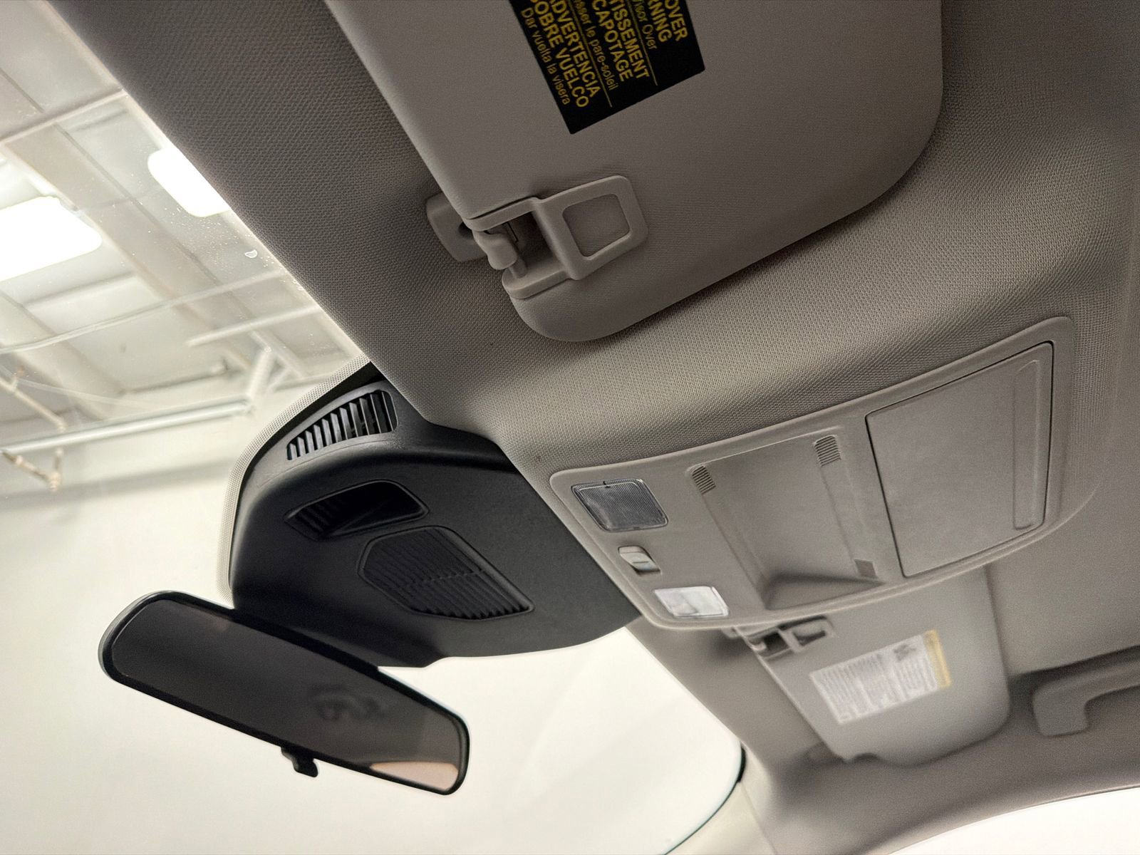 Used 2022 Ford Escape SE image 29