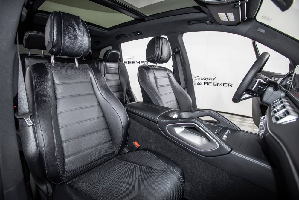 Used 2025 Mercedes-Benz GLS 580 4MATIC image 20