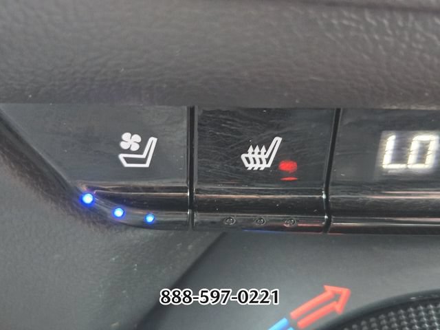 Used 2022 Chevrolet Blazer RS w/ Enhanced Convenience Package FWD image 25