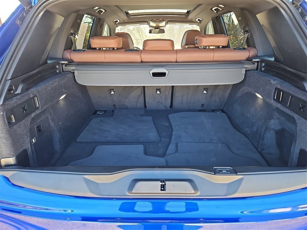 Used 2024 BMW X5 M60i w/ Executive Package image 38