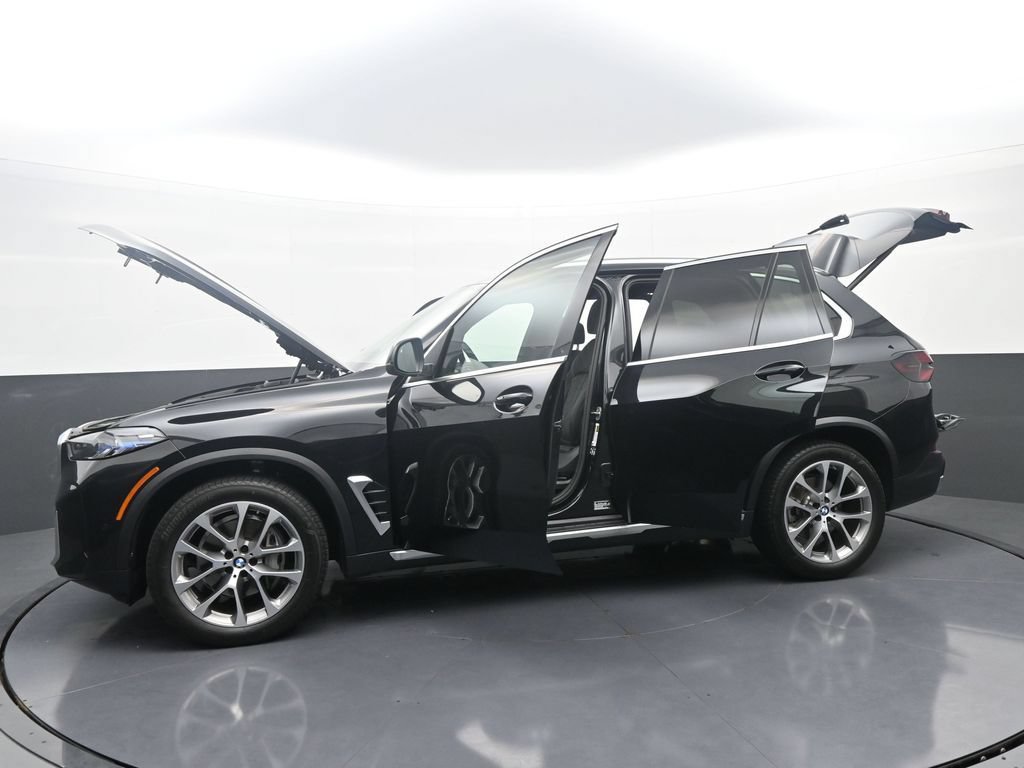 Used 2026 BMW X5 xDrive40i AWD/4WD image 41
