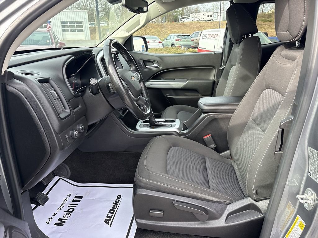 Used 2018 Chevrolet Colorado LT w/ LT Convenience Package image 20