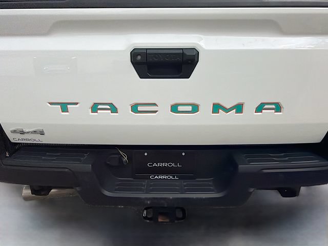 Used 2024 Toyota Tacoma SR AWD/4WD image 11