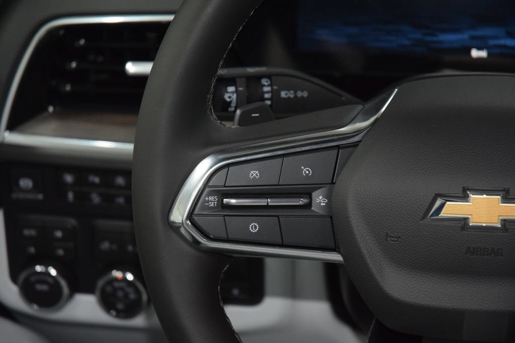 New 2026 Chevrolet Suburban Premier AWD/4WD image 38