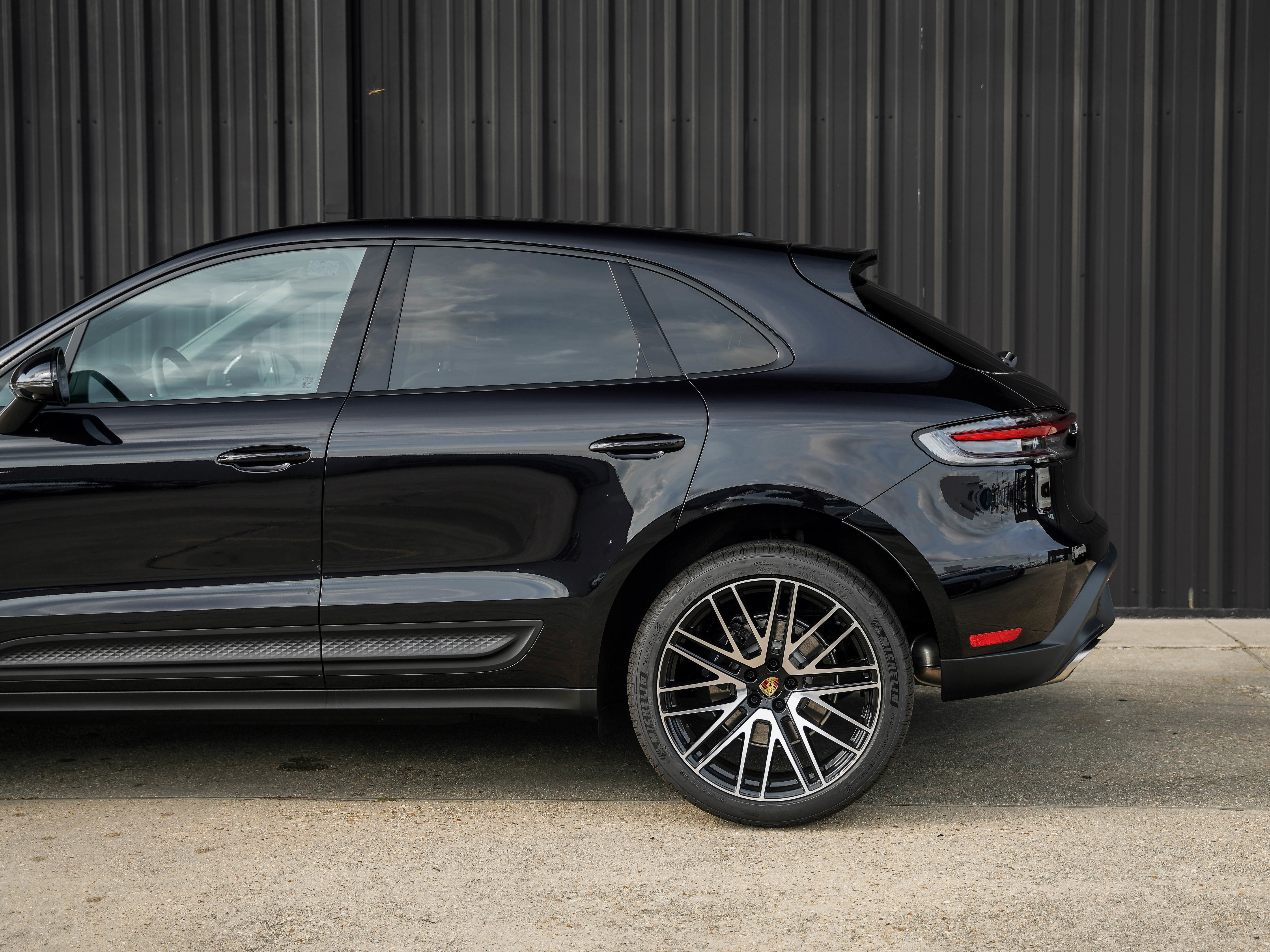 New 2026 Porsche Macan image 12