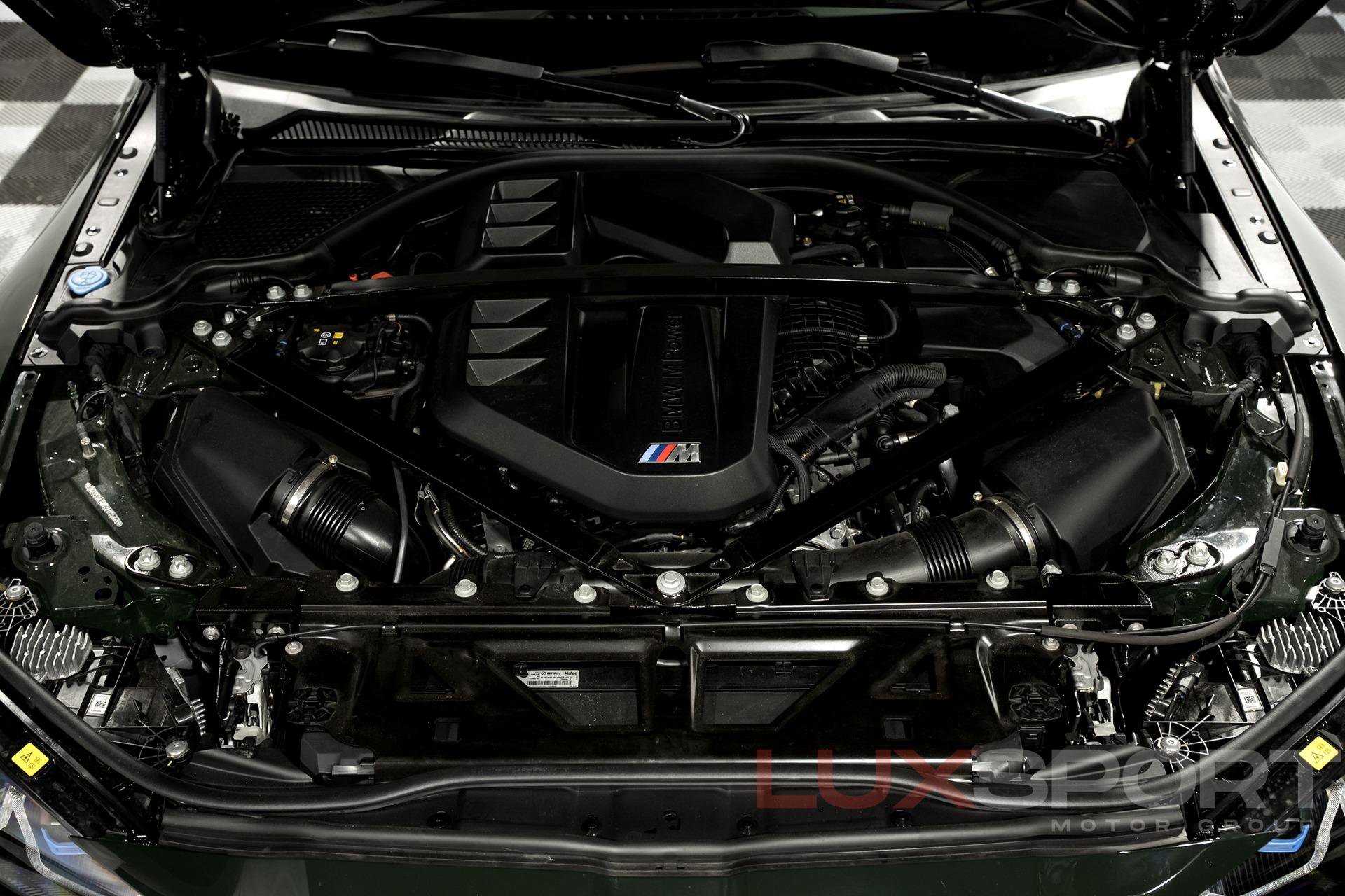Used 2023 BMW M3 w/ M Carbon Exterior Package RWD image 94