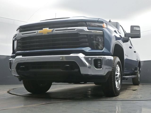 Certified 2025 Chevrolet Silverado 2500 LT w/ All Star Edition image 46