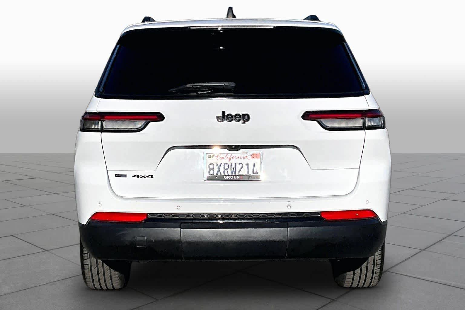 Used 2021 Jeep Grand Cherokee L Laredo AWD/4WD image 4