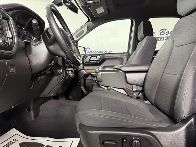 Used 2021 Chevrolet Silverado 1500 LT image 12