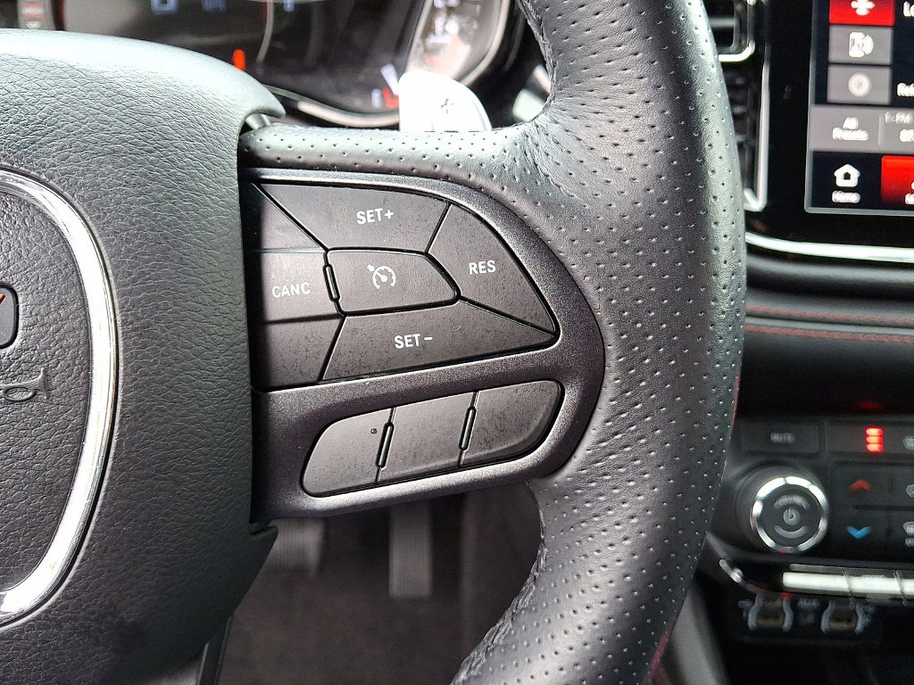 Certified 2022 Dodge Durango R/T w/ Blacktop Package image 18