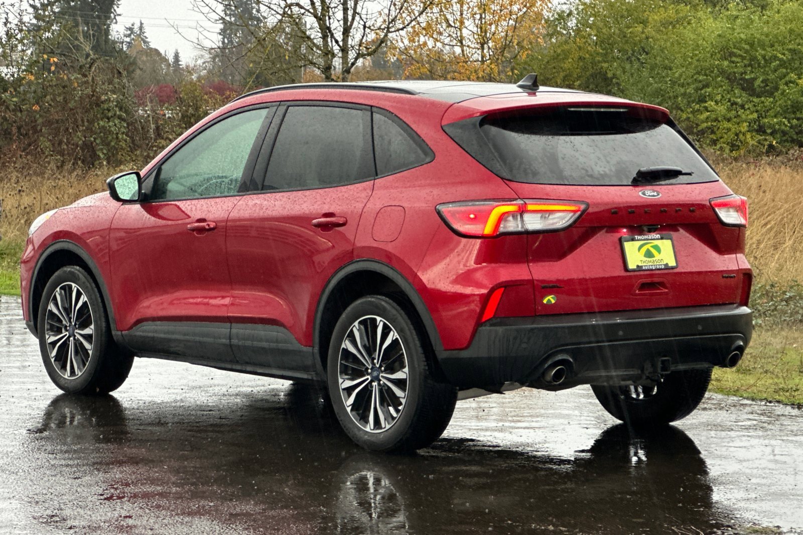 Used 2022 Ford Escape SEL w/ SEL Stealth AWD Package image 6