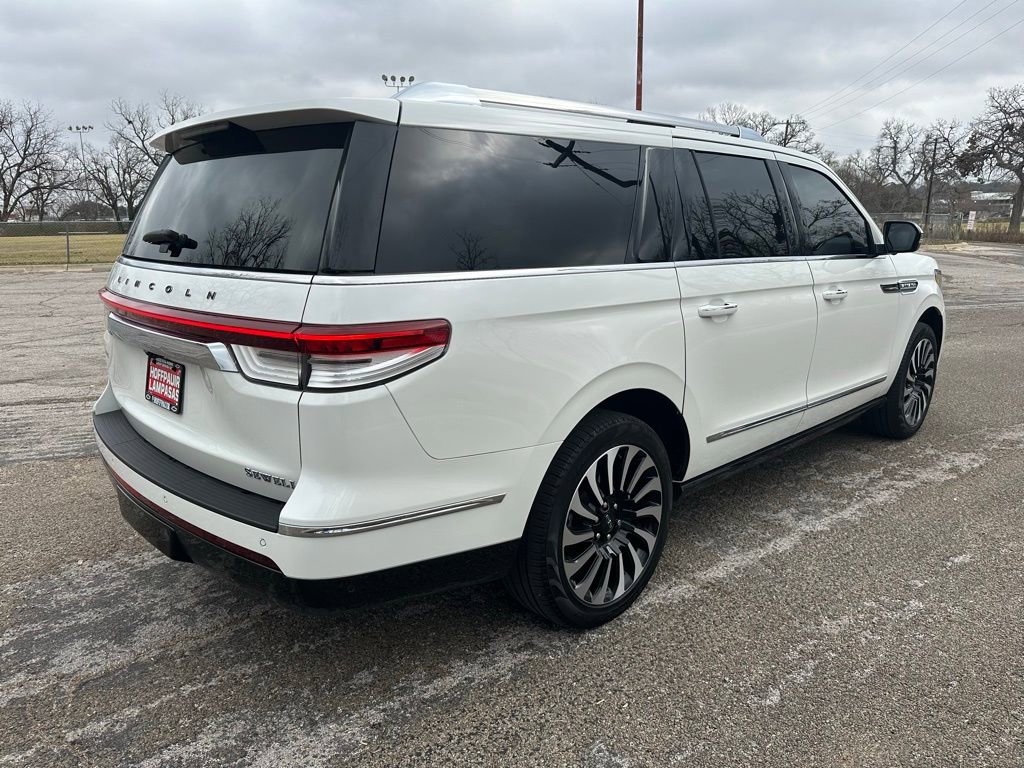 Used 2024 Lincoln Navigator L Black Label image 5
