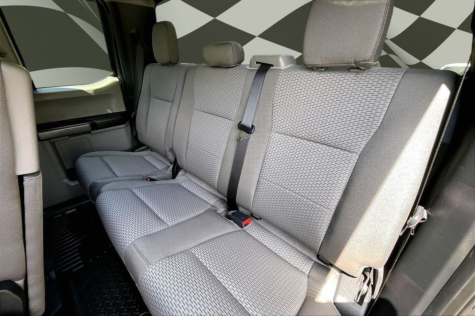 Used 2020 Ford F350 XLT w/ XLT Premium Package AWD/4WD image 26